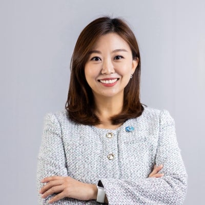 Prof. Dr. Angela Lee
